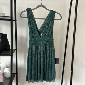 Lulus xs dress never worn tags still on